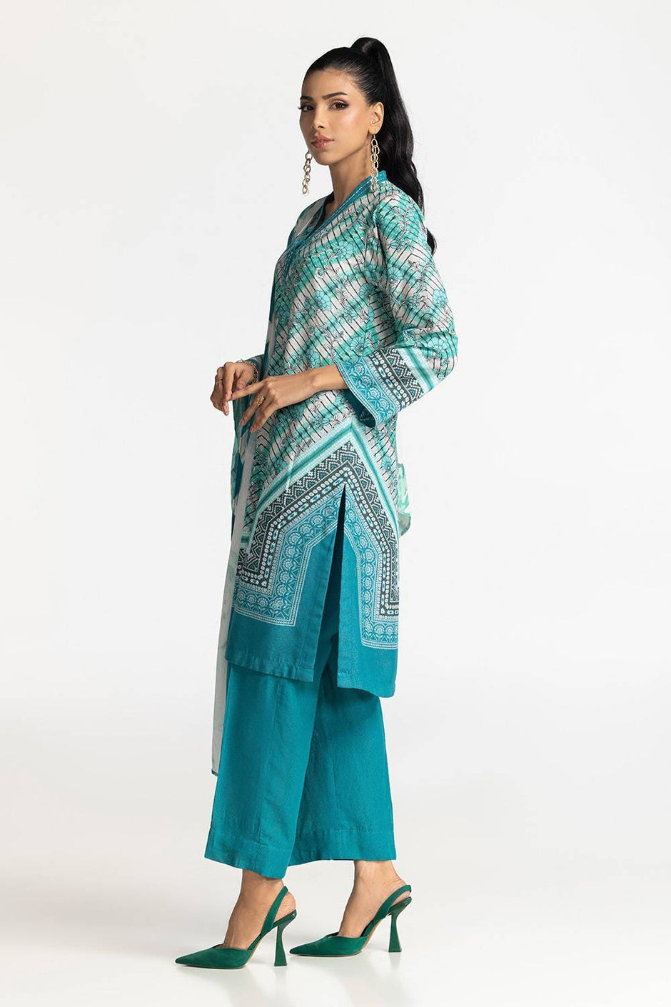 3 Piece Karandi Printed Suit