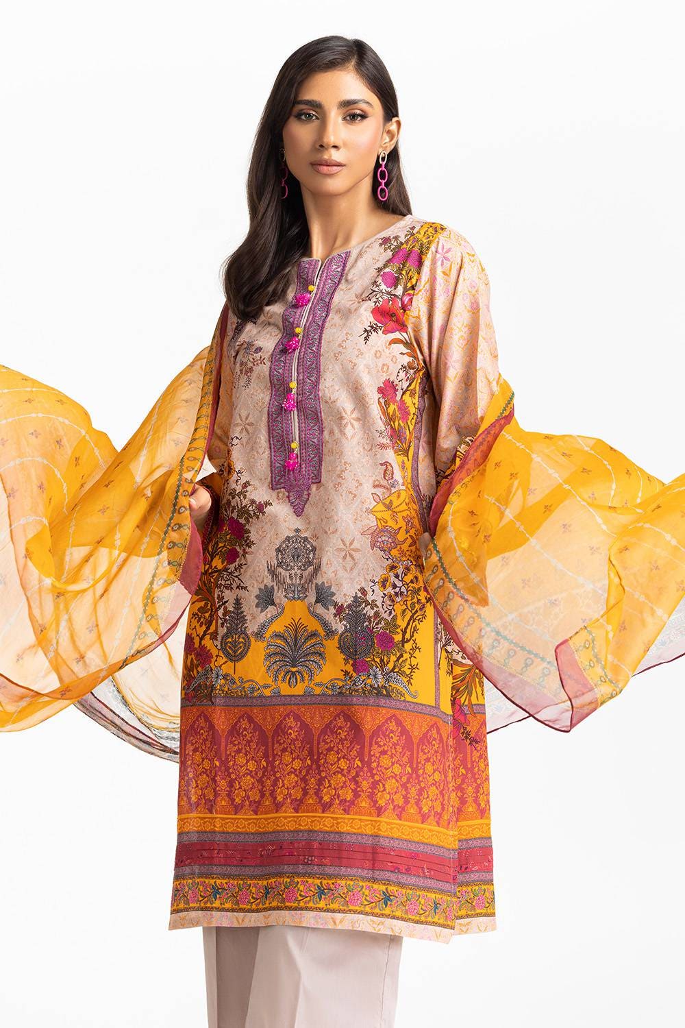 3 Piece Lawn Embroidered Suit IUSTKSD-372