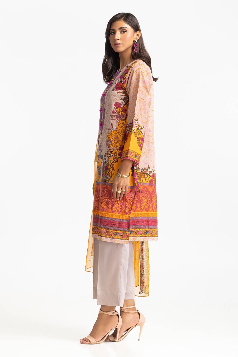 3 Piece Lawn Embroidered Suit
