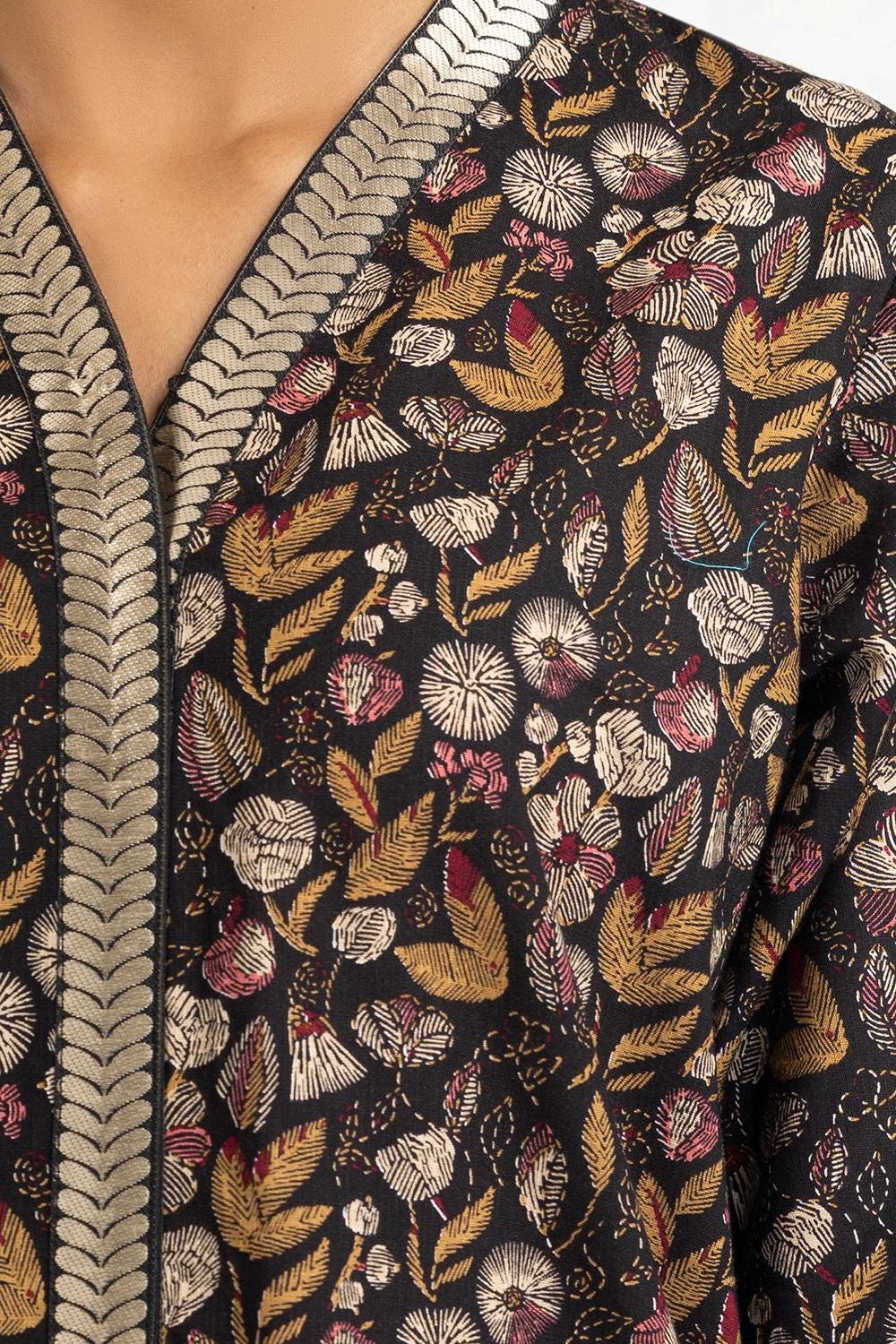 3 Piece Khaddar Printed With Embroidered Suit IUSTKSD-409