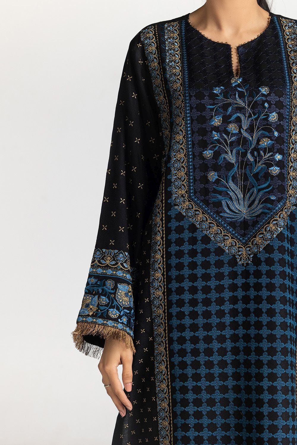 3 Piece Acrylic Embroidered Suit IUSTKSD-439