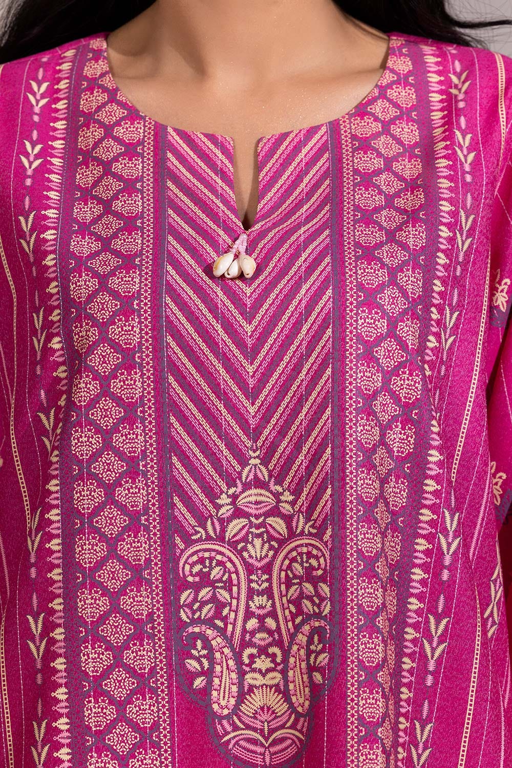 3 Piece Karandi Embroidered And Lacquer Printed Suit IUSTKSD-476