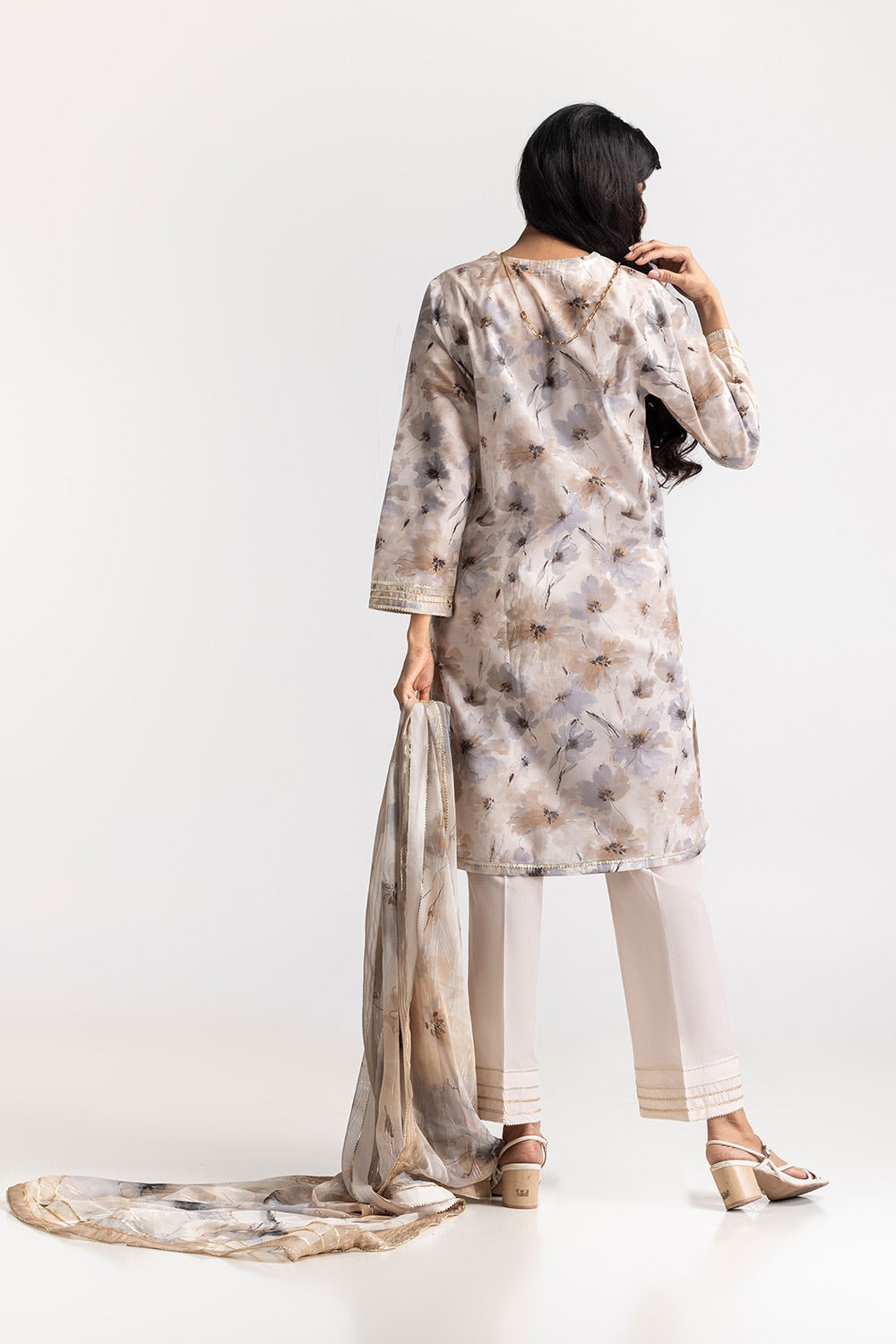 3 Piece Lawn Printed Suit IUSTKSD-47