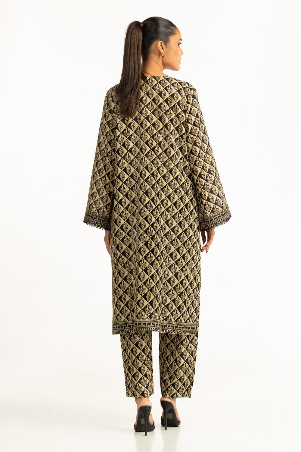 Lawn Printed Co-Ord Set IUSTTS-972
