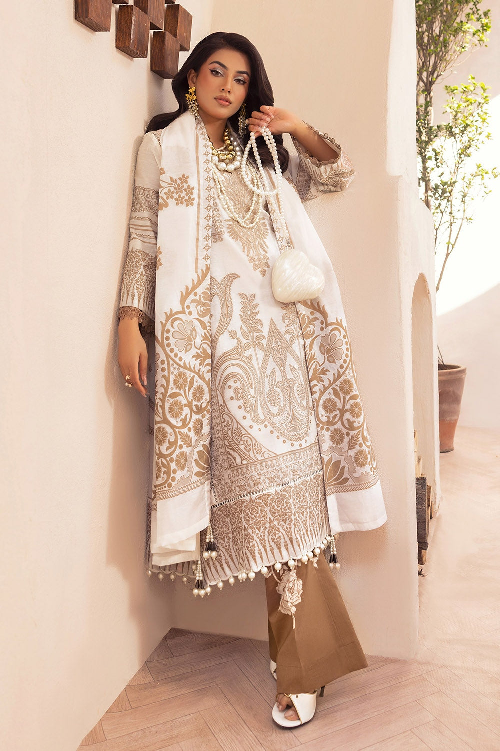 3 Piece Unstitched Embroidered Jacquard Suit with Jacquard Dupatta FE-52090