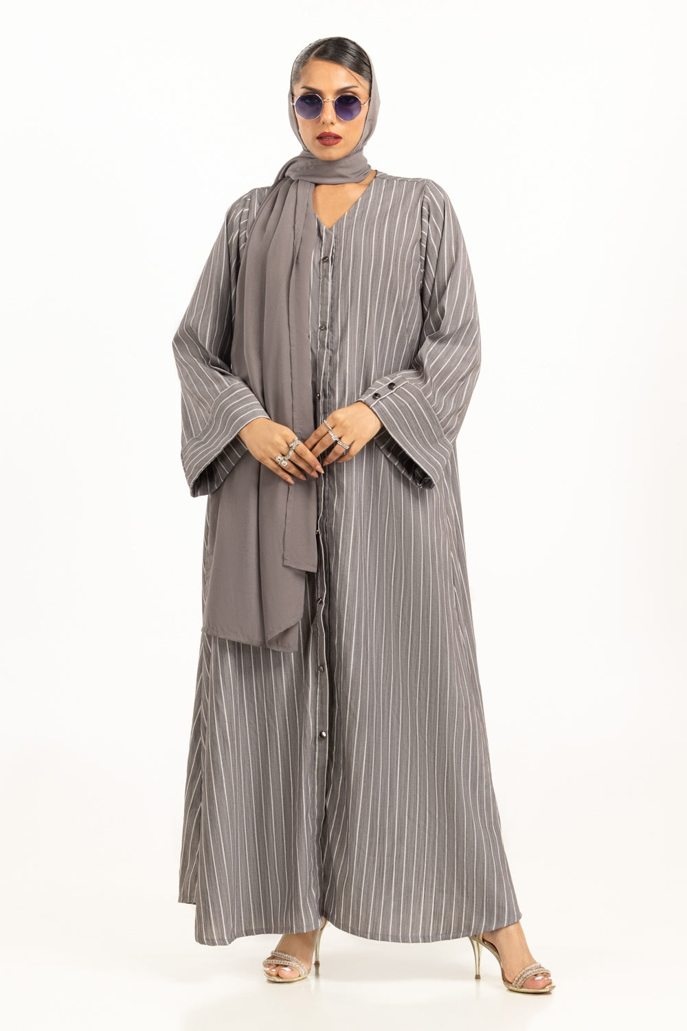 Yarn Dyed Abaya With Scarf
