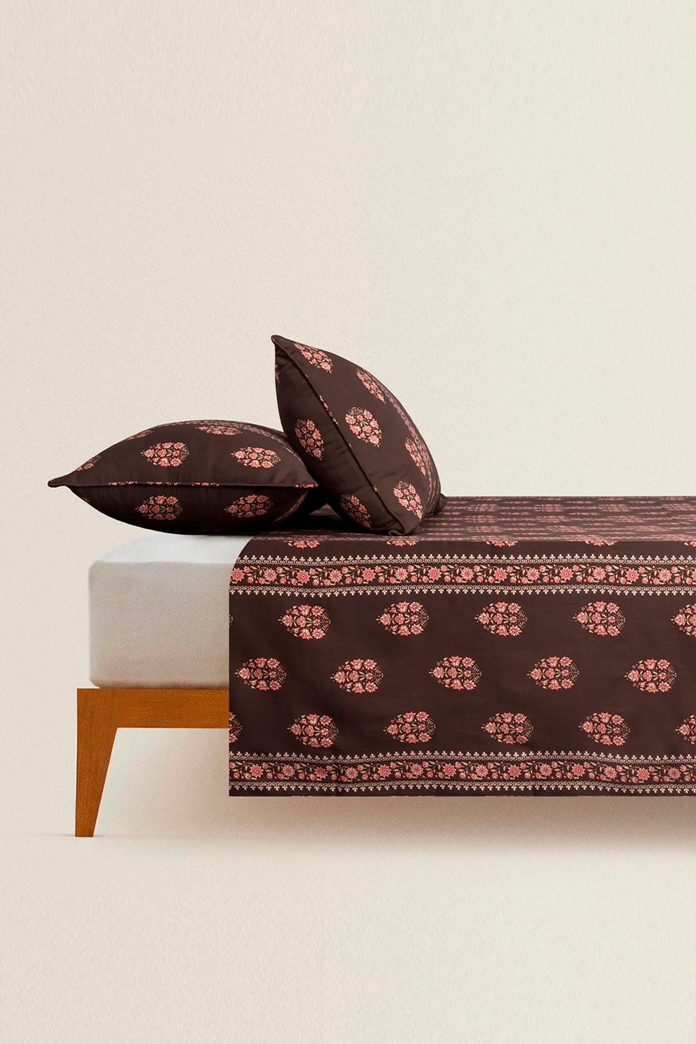 Kashida T-200 Bed Sheet Set