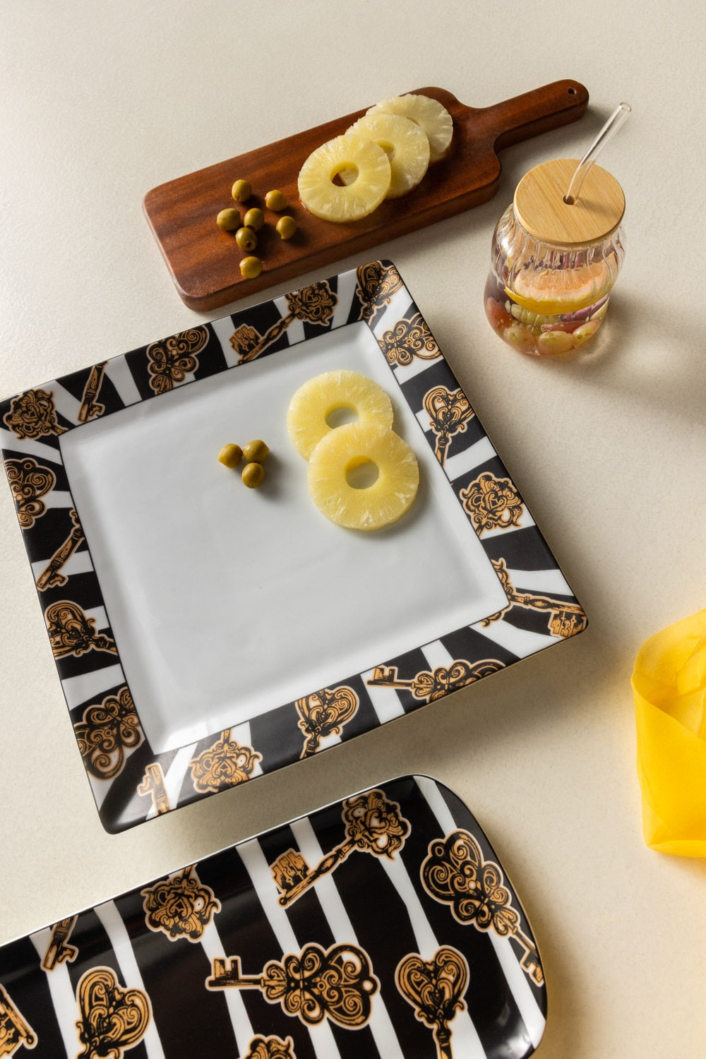 Keys Dinner Plate