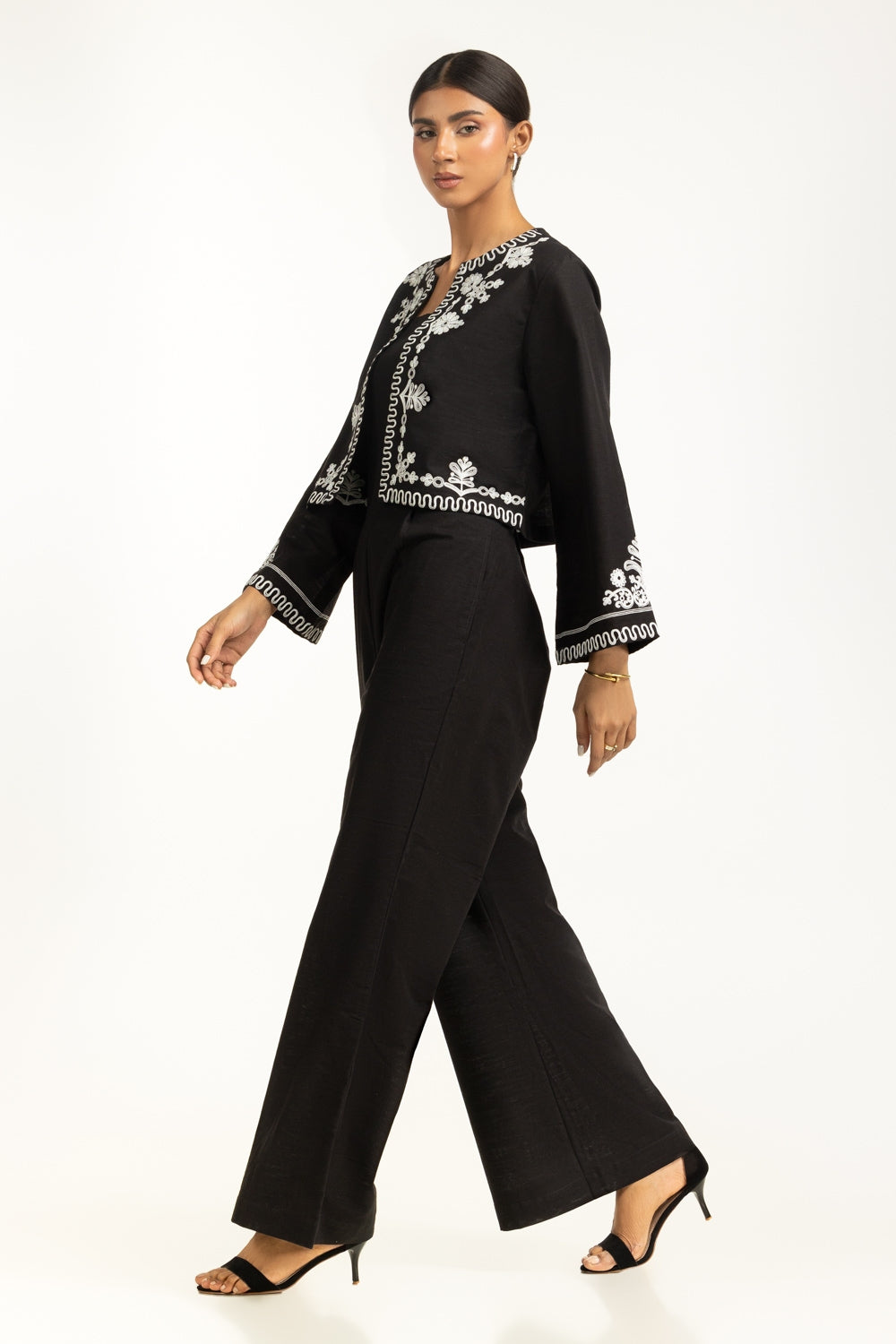 Khaddar Slub Embroidered Waist Coat IPS-55178