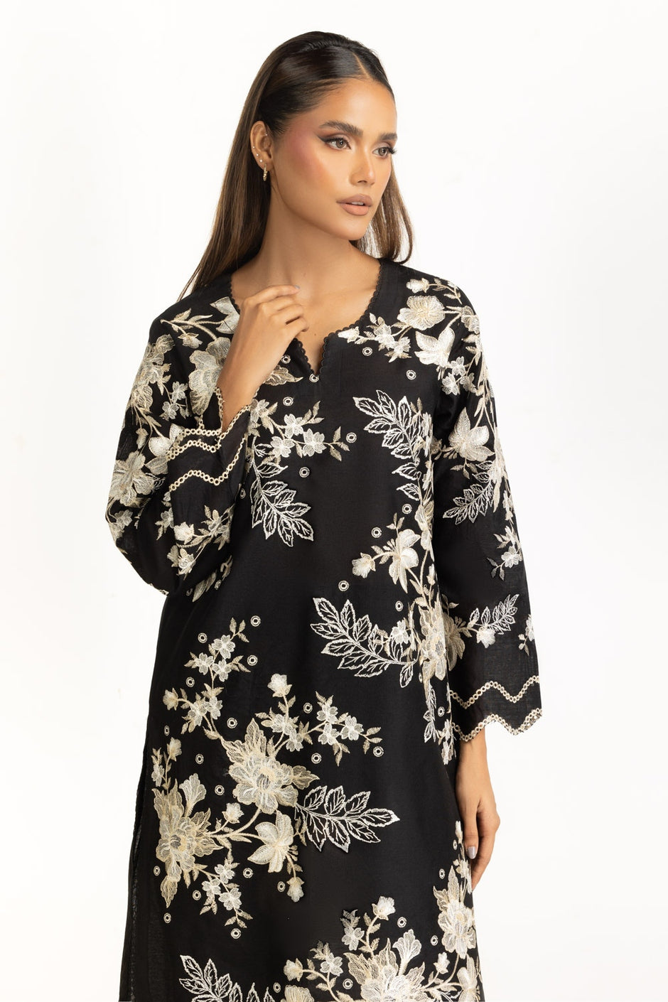 Khaddi Net Embroidered Co-Ord Set