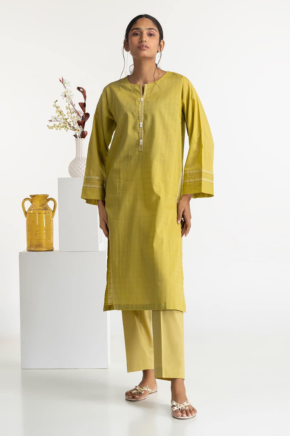 Dooria Lawn Embellished Shirt And Trouser KST-43460