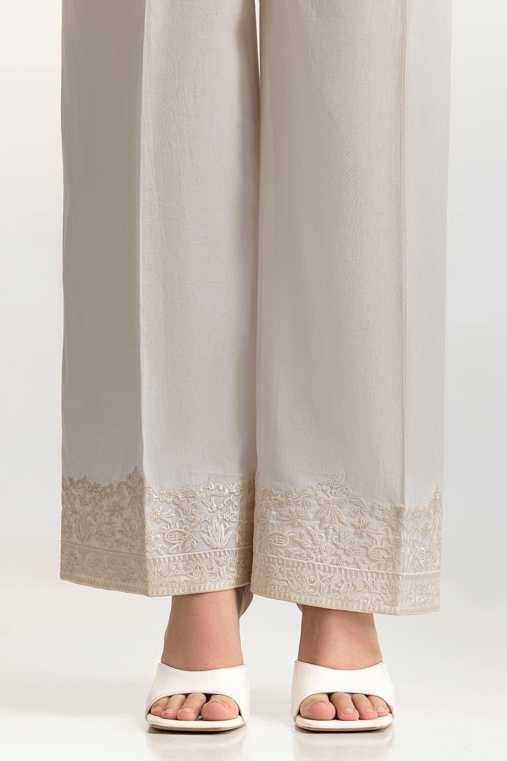 Lawn Embroidered Trouser KTR-43052