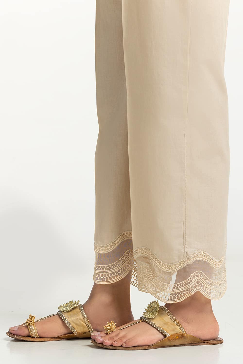 Lawn Embroidered Trouser KTR-43056