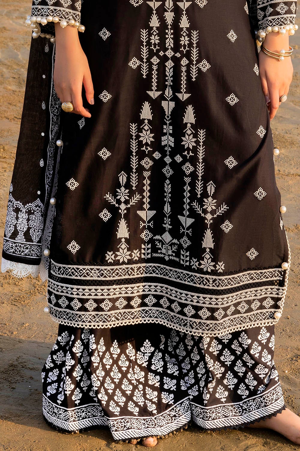 3 Piece Unstitched Embroidered Lawn Suit with Lacquer Printed Denting Lawn Dupatta DN-52017
