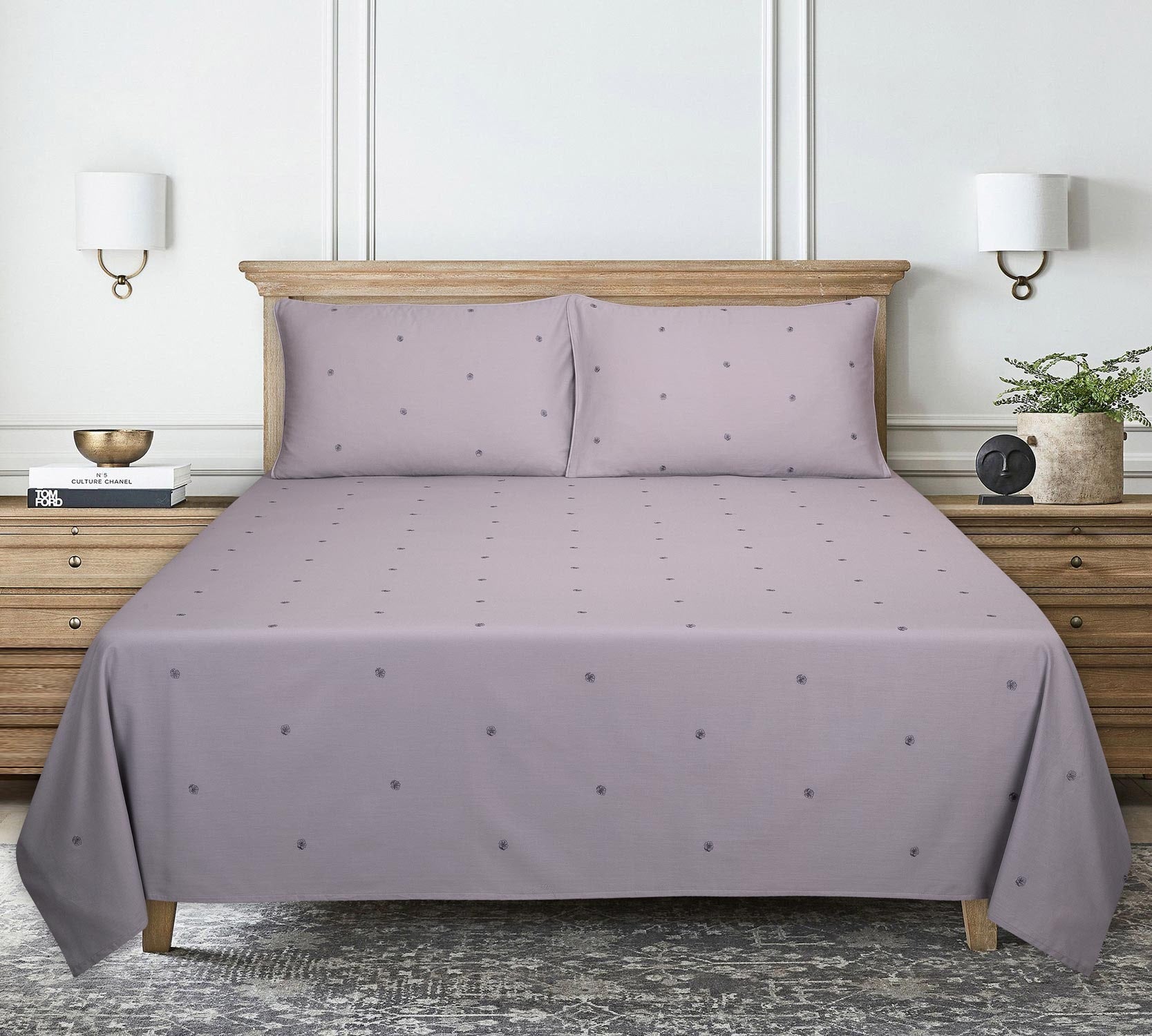 Lavender Dyed Embroidered T-150 Bed Sheet Set