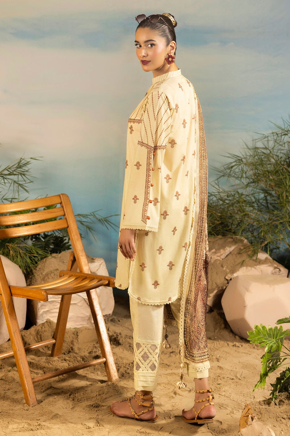 3 Piece Unstitched Printed Lawn Suit with Printed Chiffon Dupatta