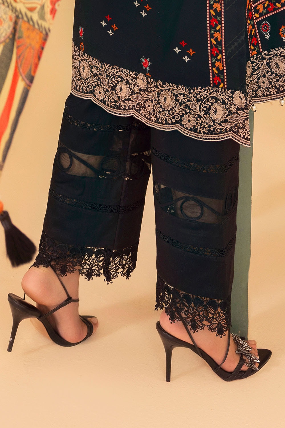 3 Piece Unstitched Printed Lawn Suit ML-52014