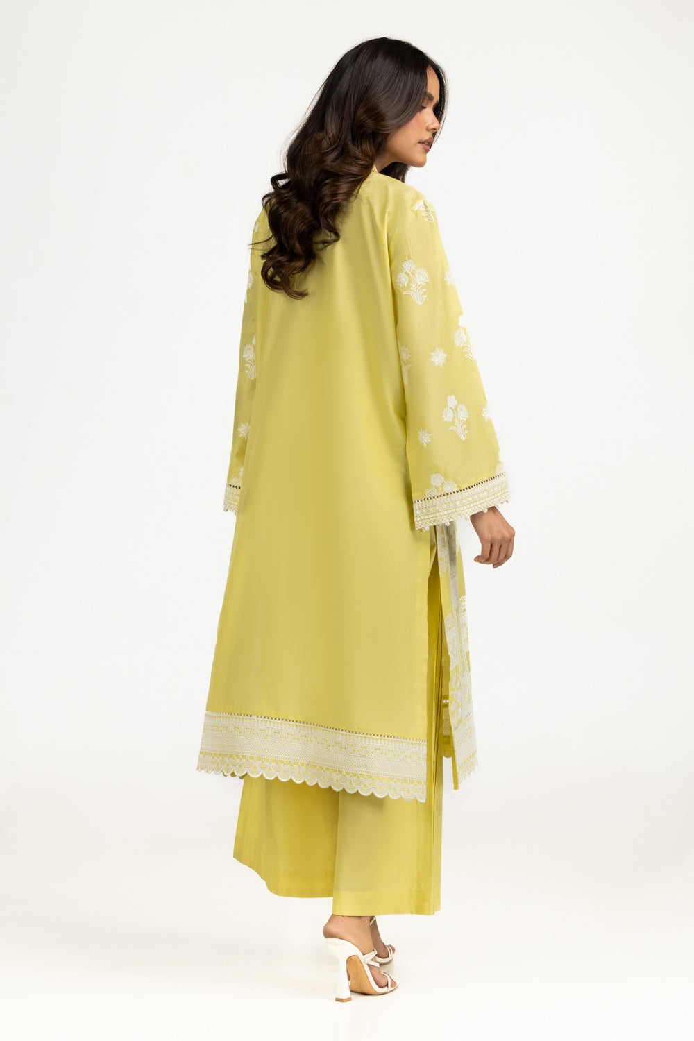 Lawn Embroidered Co-Ord Set IUSTTS-620