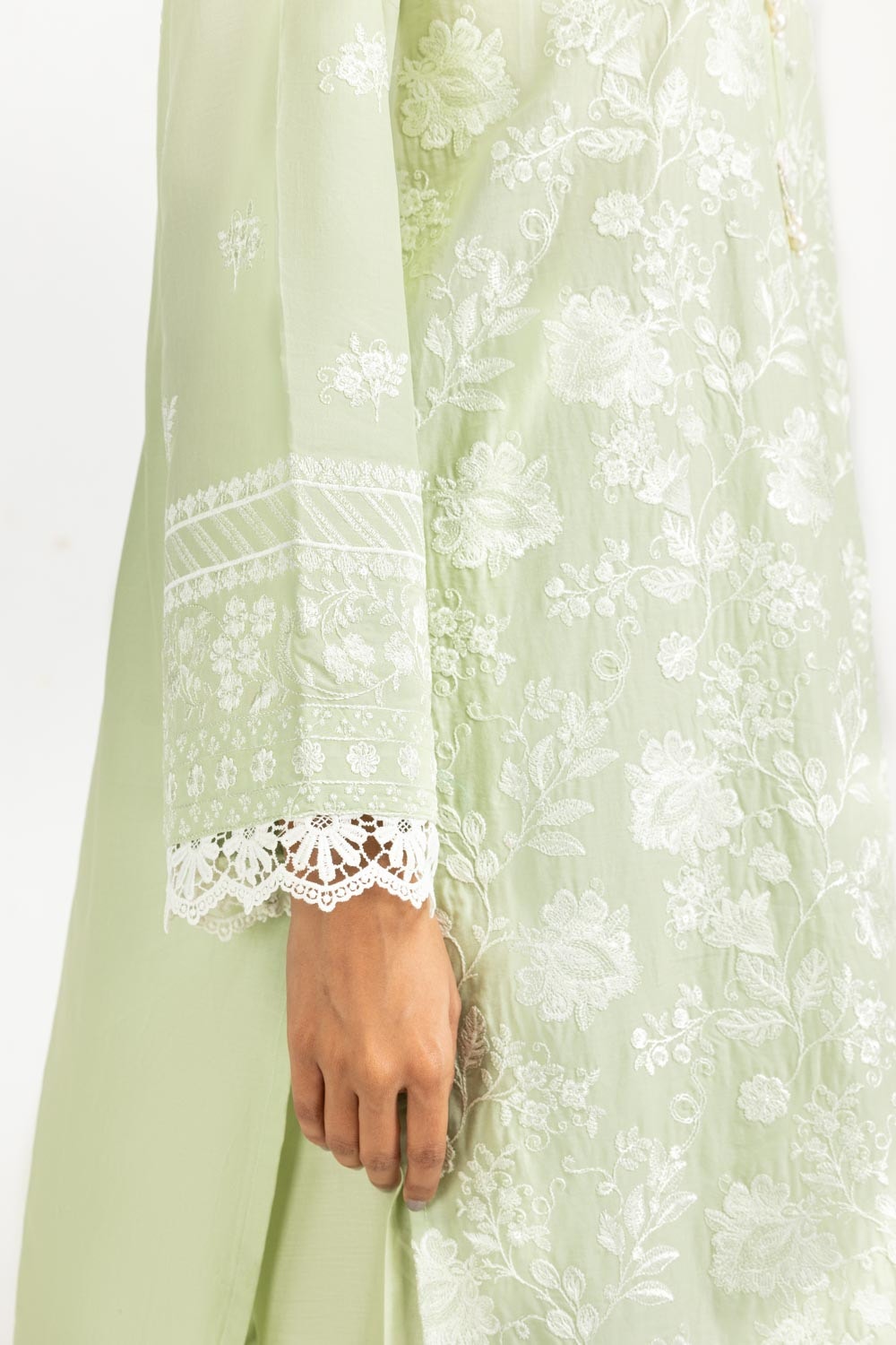 Lawn Embroidered Co-Ord Set IUSTTS-786