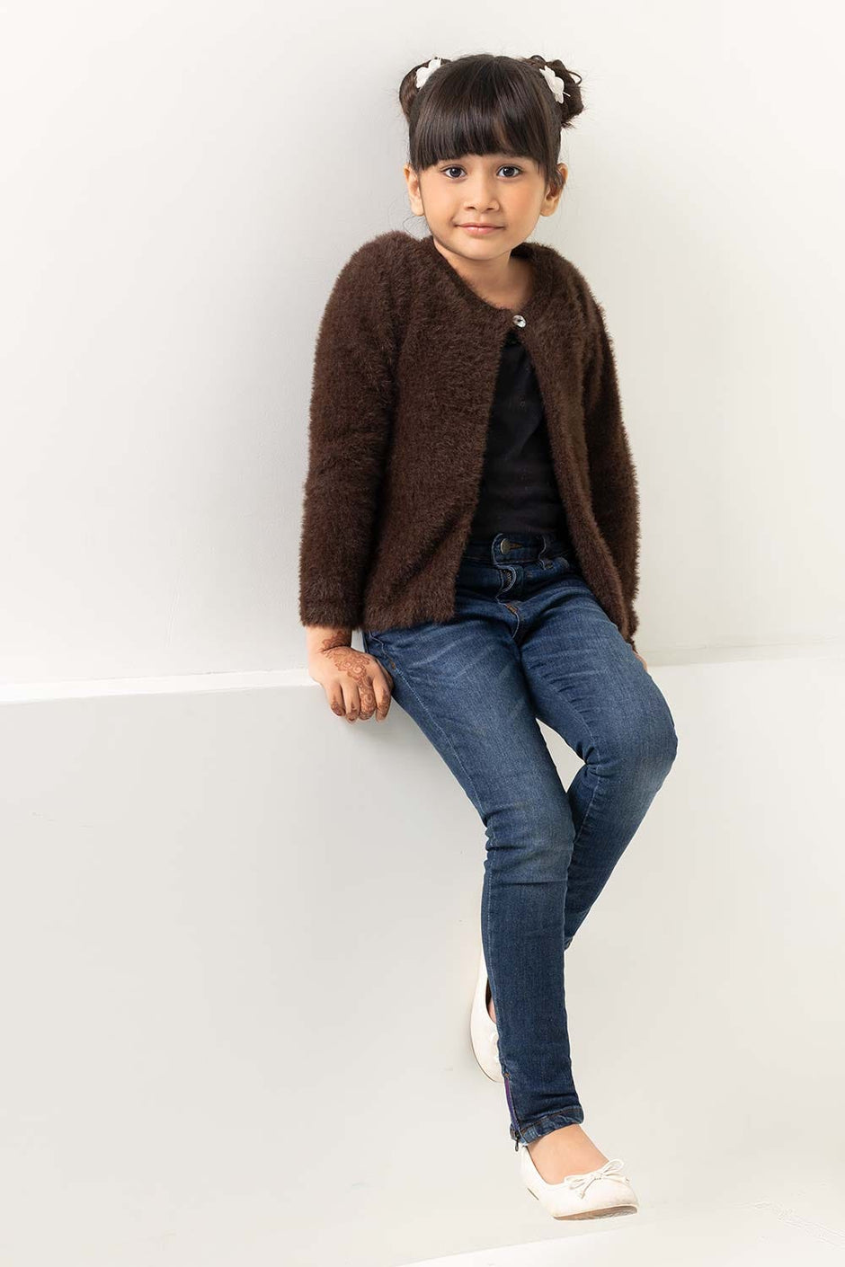 Dark Brown Feather Yarn Front Open Cardigan SWK-FW21-106