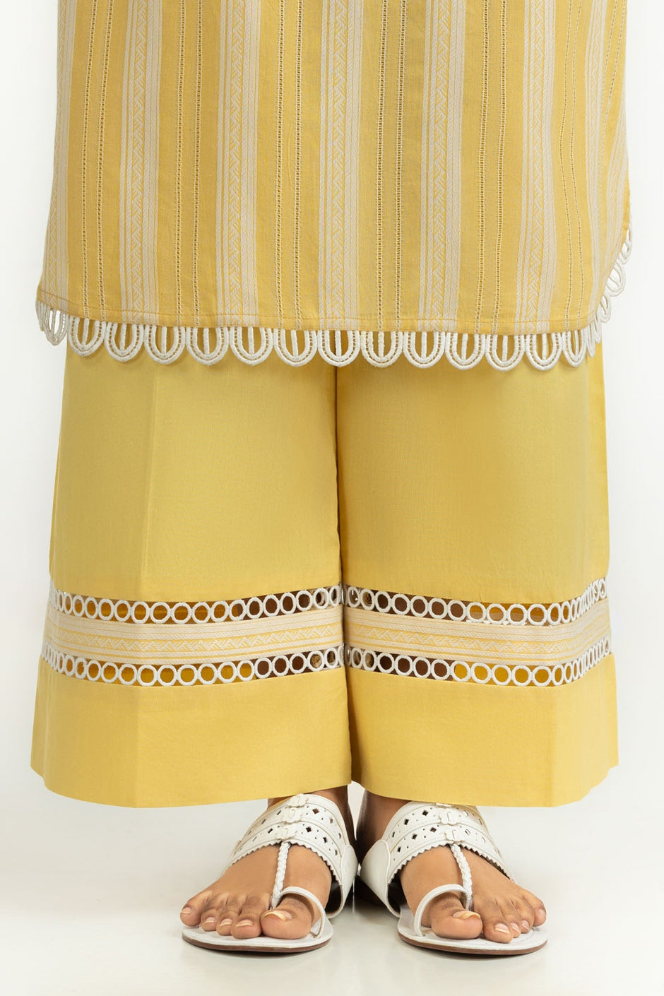 Leno Kara Embellished Co-Ord Set