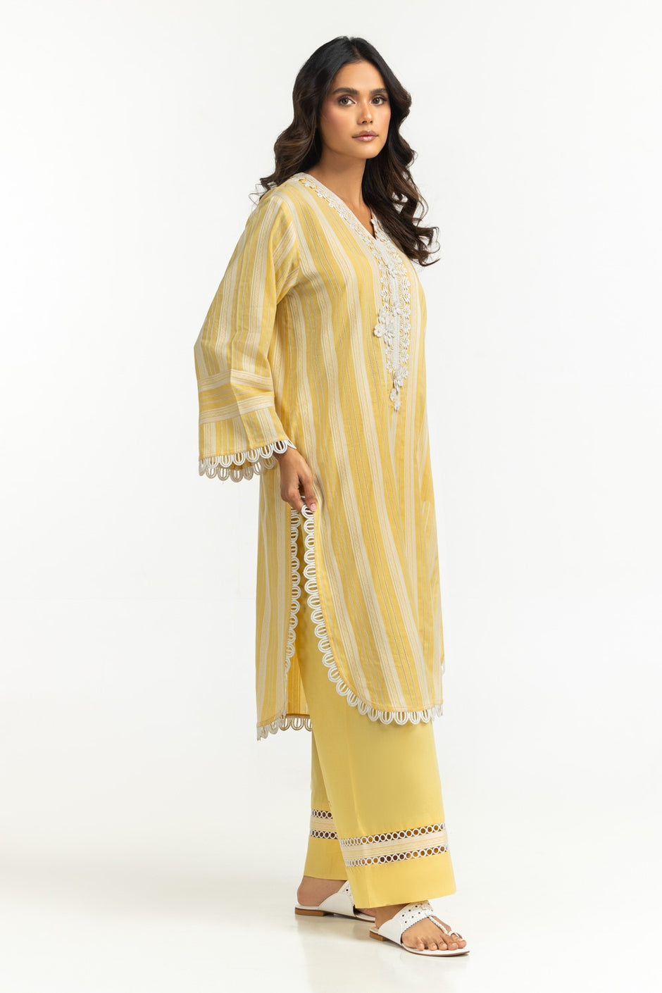 Leno Kara Embellished Co-Ord Set