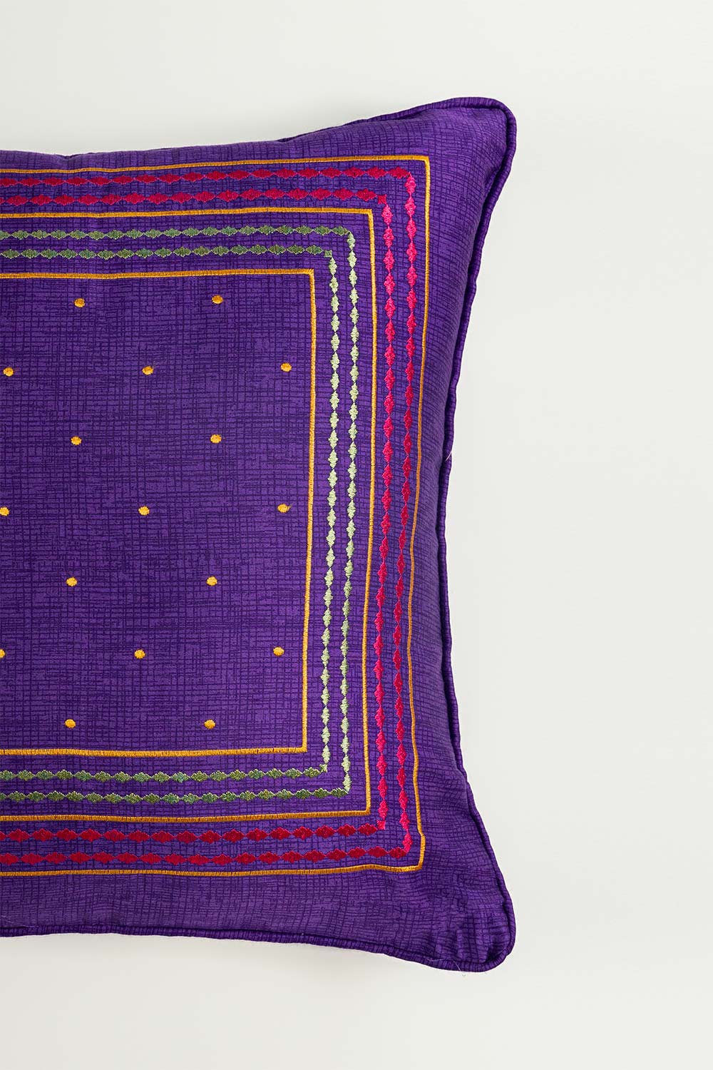Lotus T-200 Square Cushion Cover