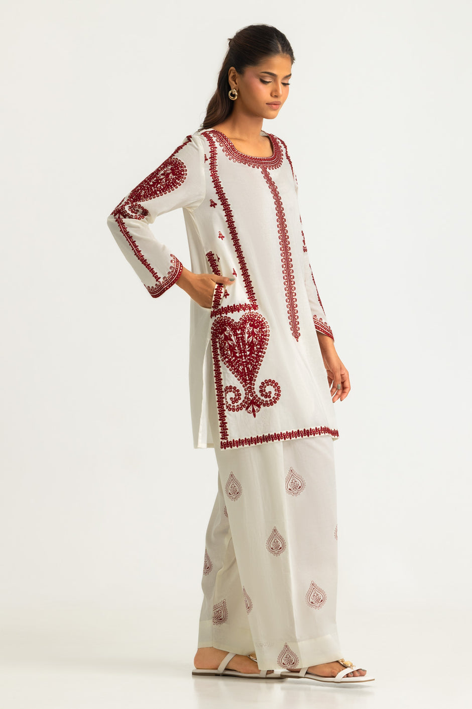 Cambric Printed Co-Ord Set With Embroidered