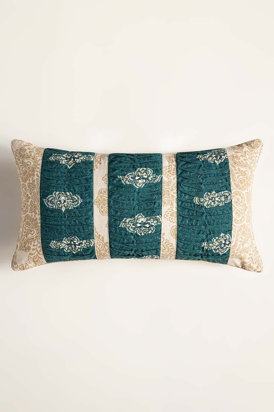Medallion Gold T-150 Deck Cushion Cover