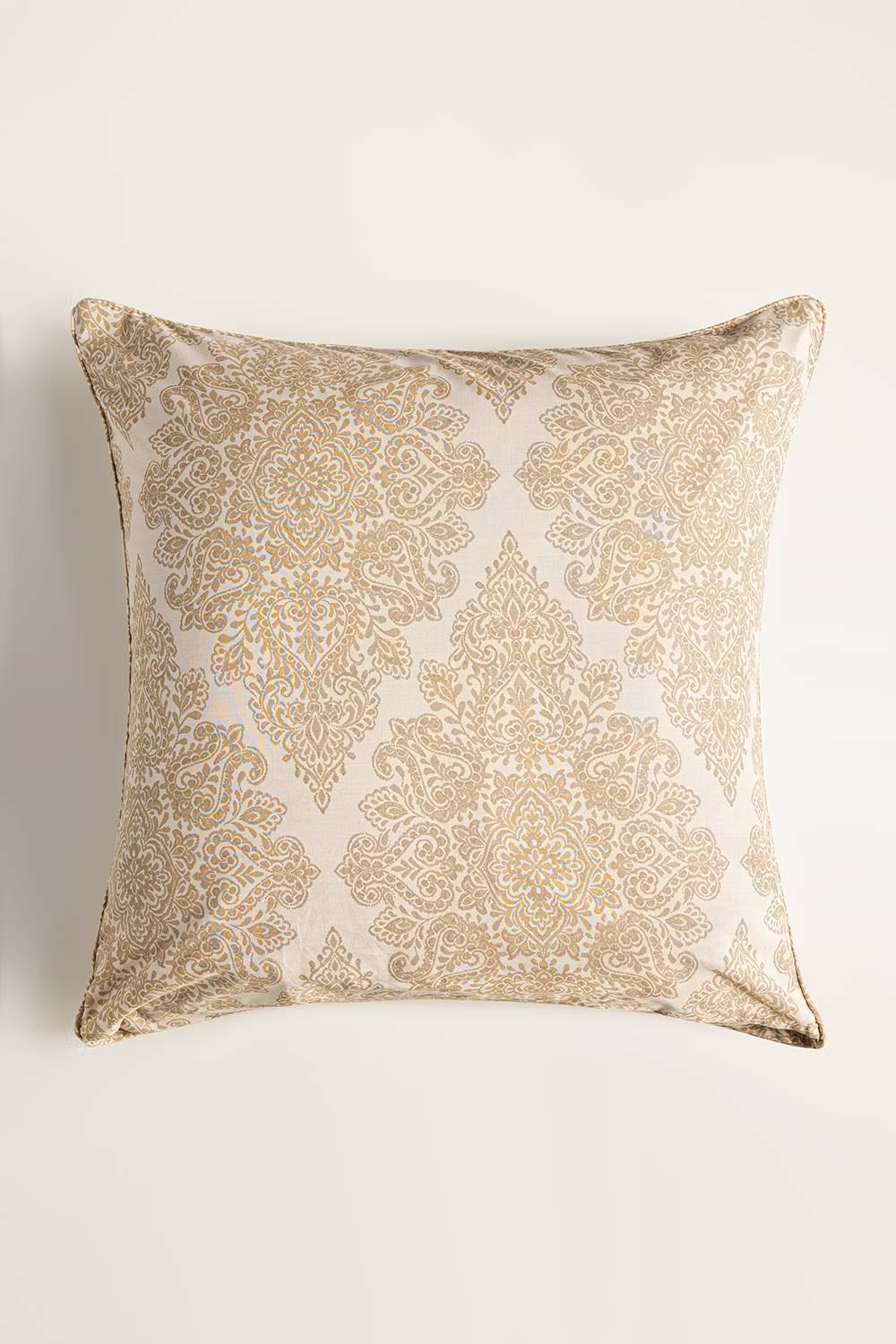 Medallion Gold T-150 Euro Sham Cushion Cover