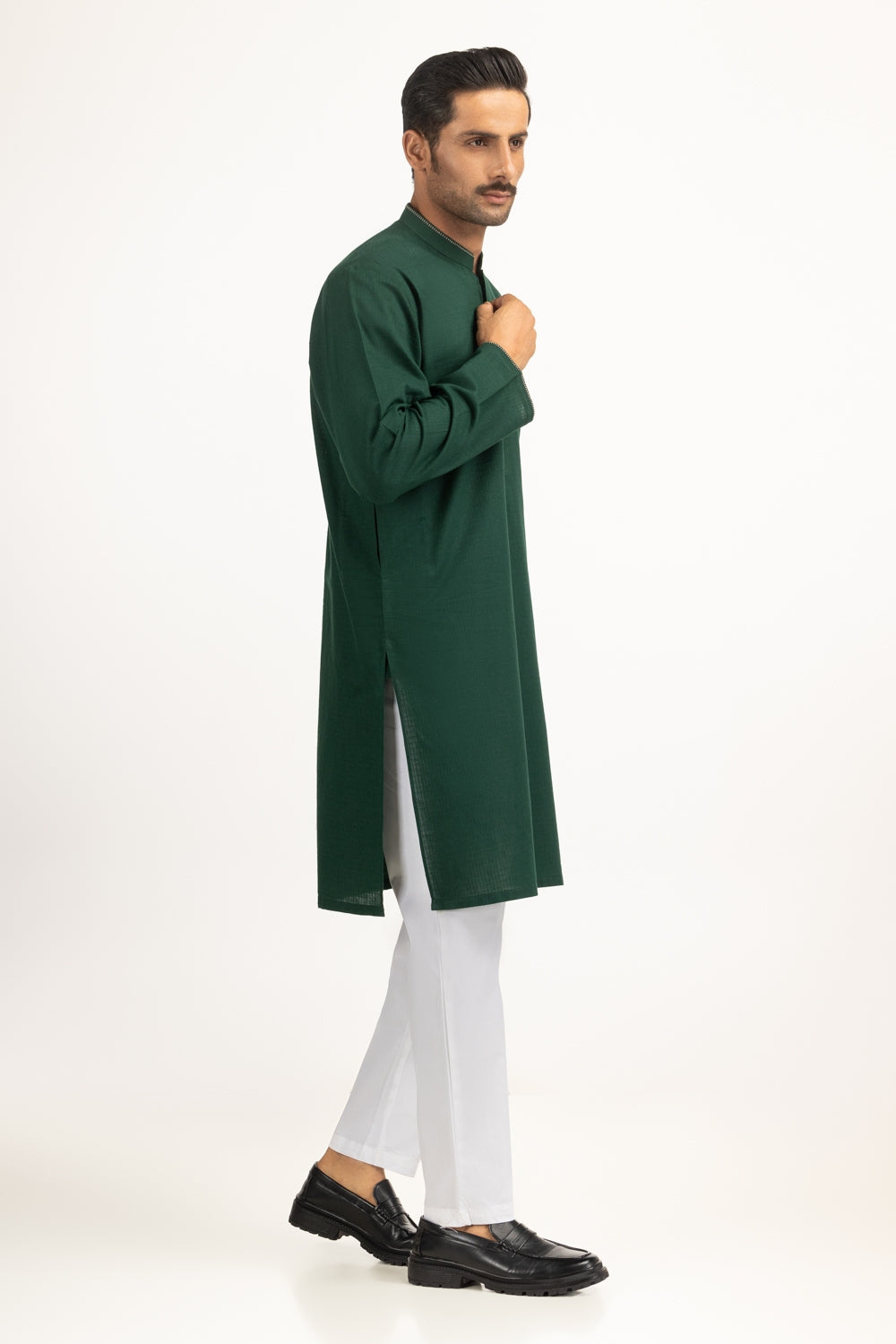 Regular Fit Embroidered Kurta KR-EMB25-025