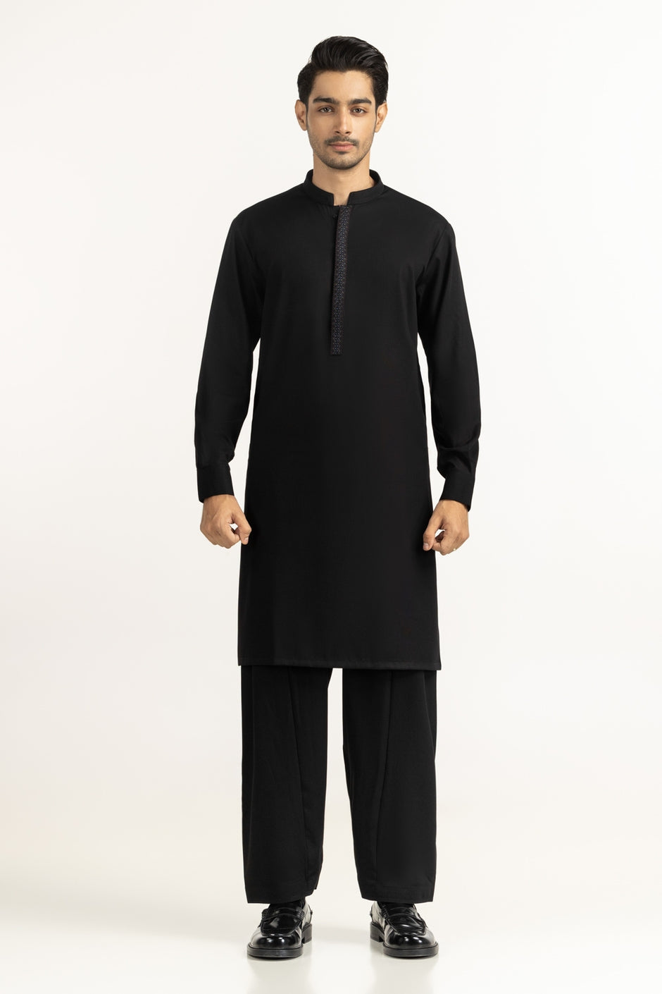 Regular Fit Styling Suits