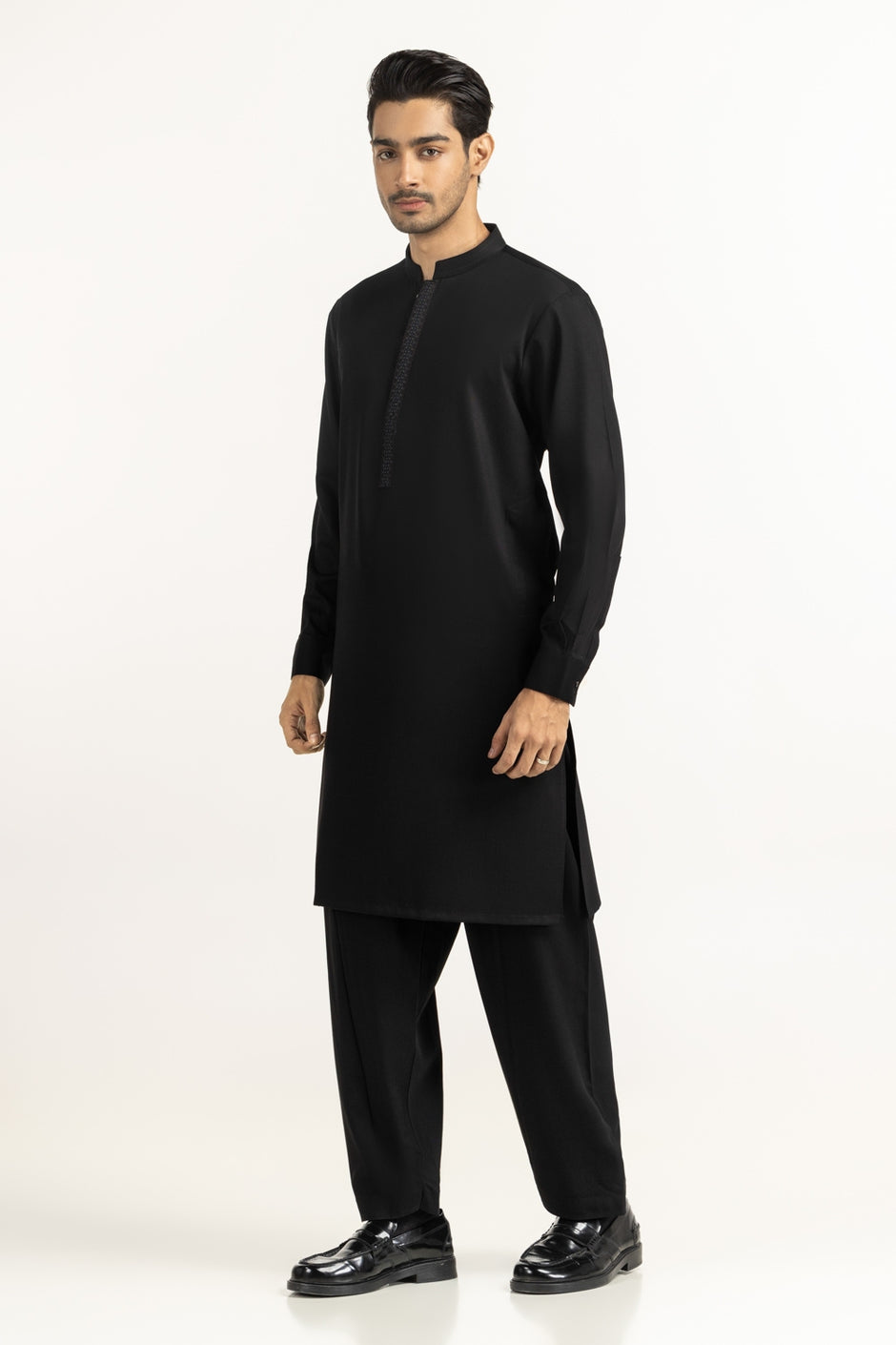Regular Fit Styling Suits