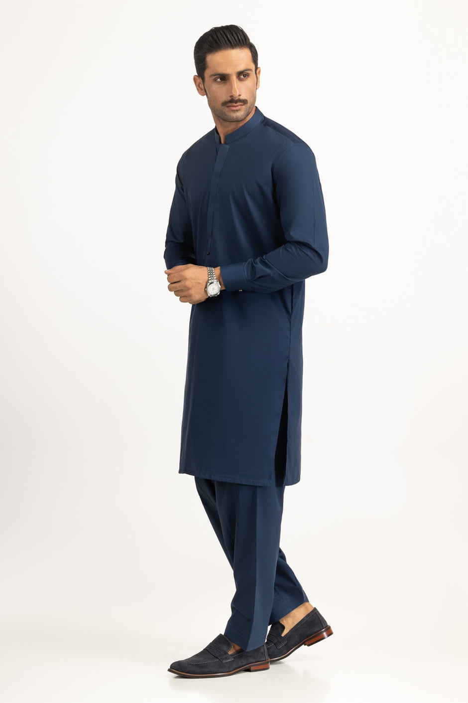 Regular Fit Styling Suits