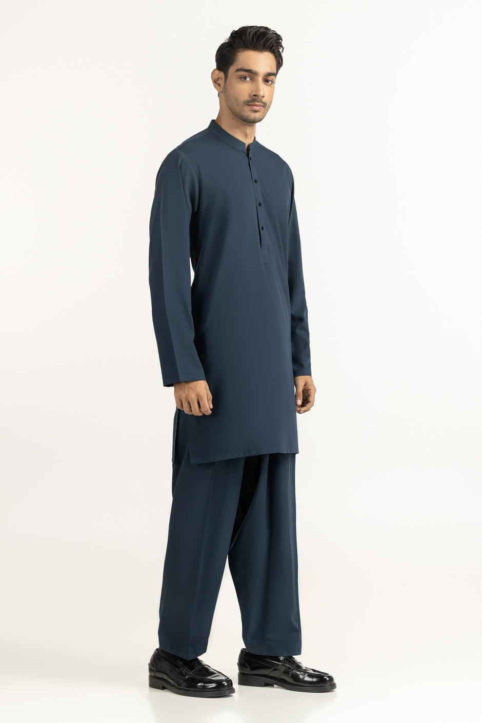 Regular Fit Basic Suits