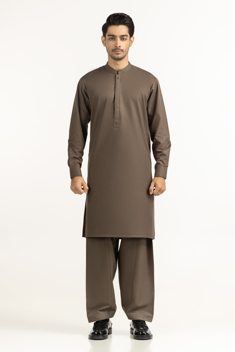 Regular Fit Styling Suits