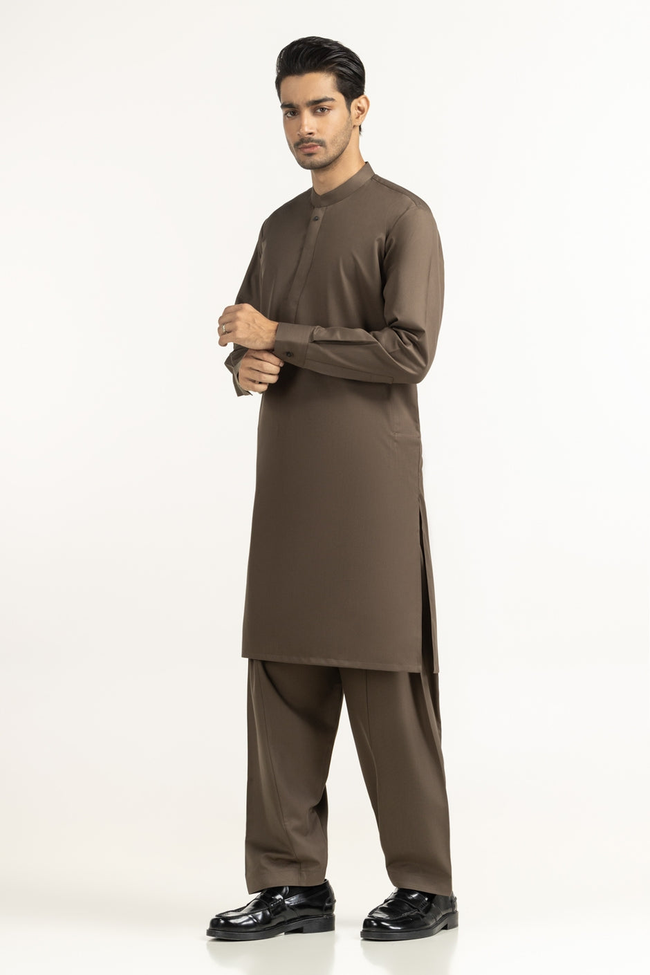 Regular Fit Styling Suits