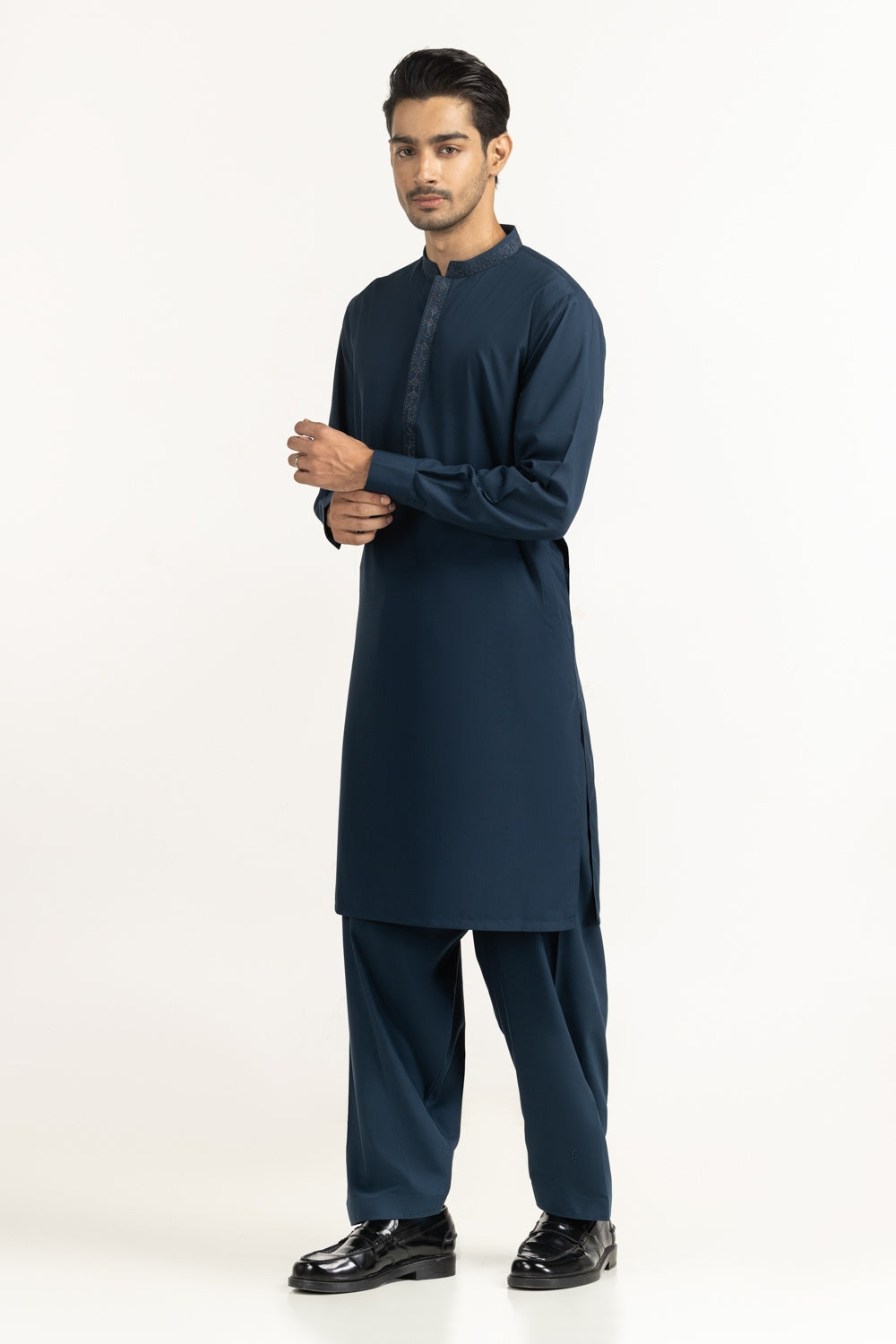 Regular Fit Embroidered Suits SK-EMB25-019