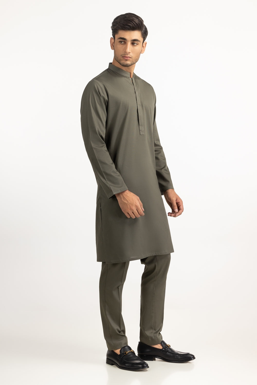 Regular Fit Styling Suits