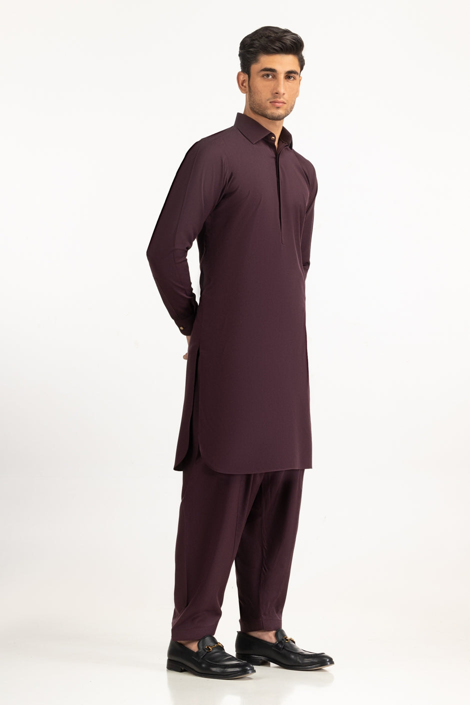 Regular Fit Styling Suits