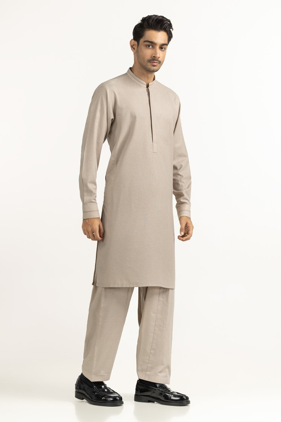 Regular Fit Styling Suits