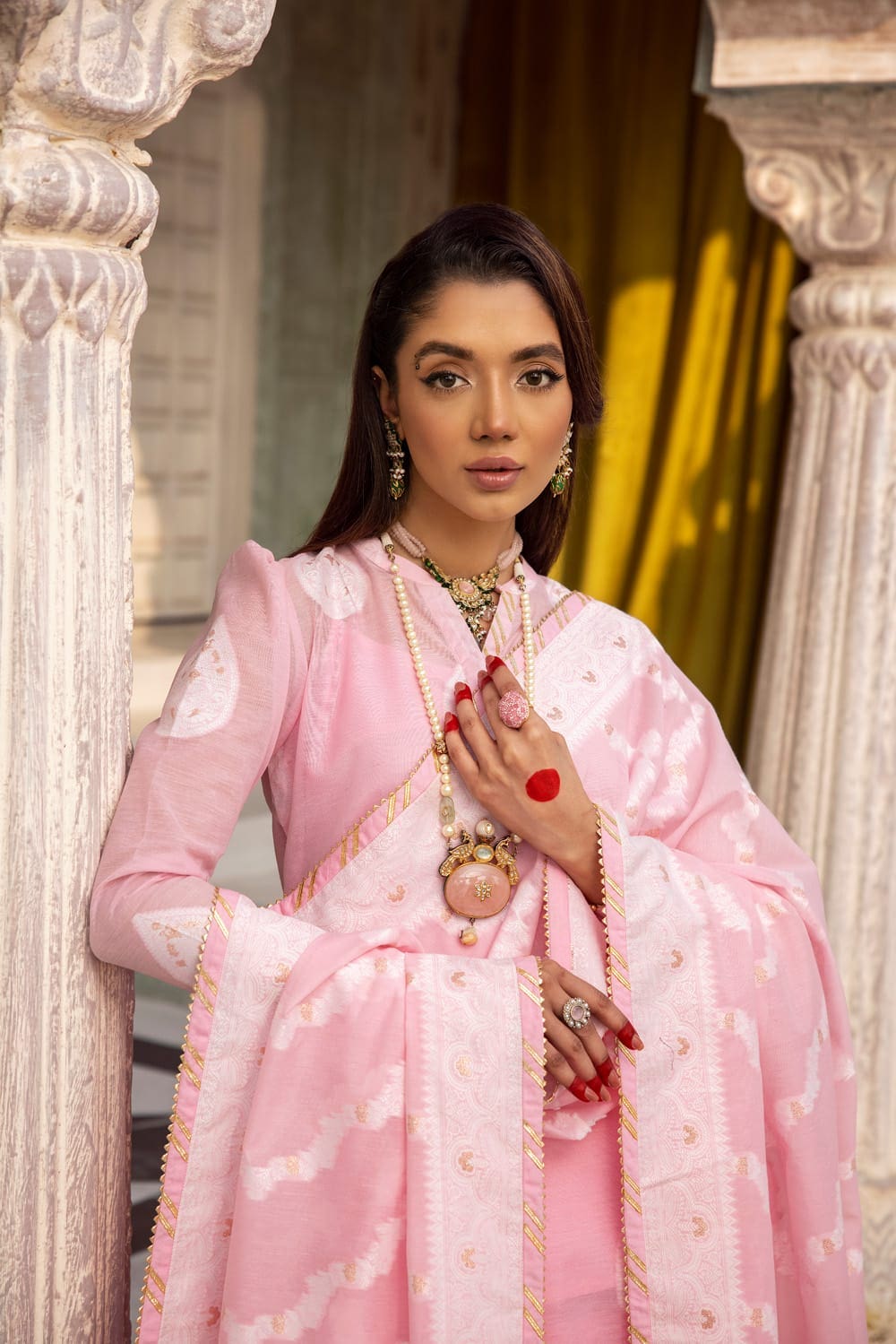 3 Piece Jacquard Unstitched Suit with Dupatta and Inner