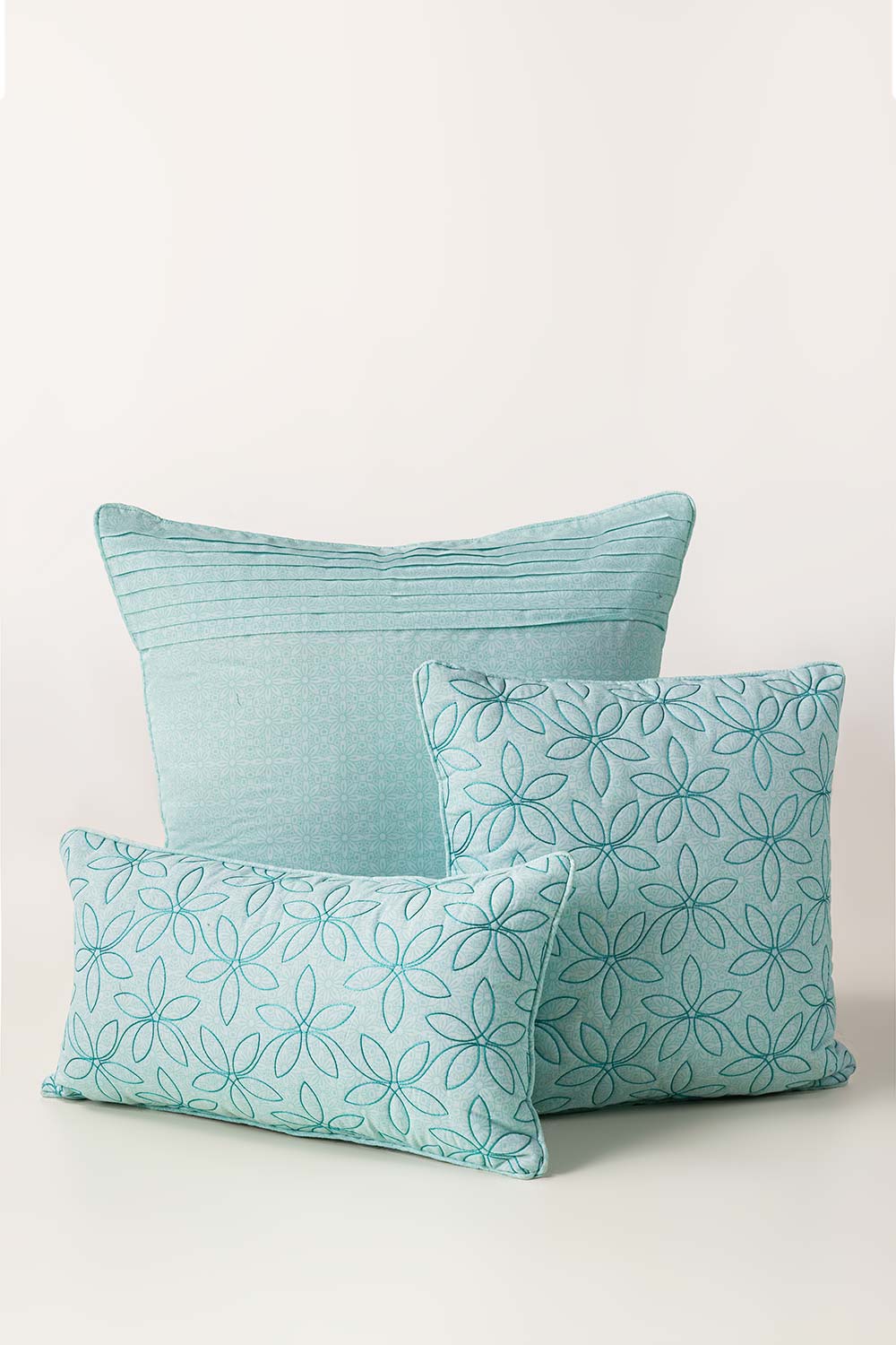 Morning Breeze T-150 Euro Sham Cushion Cover