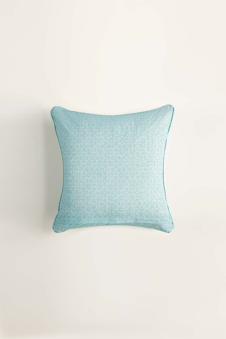 Morning Breeze T-150 Square Cushion Cover