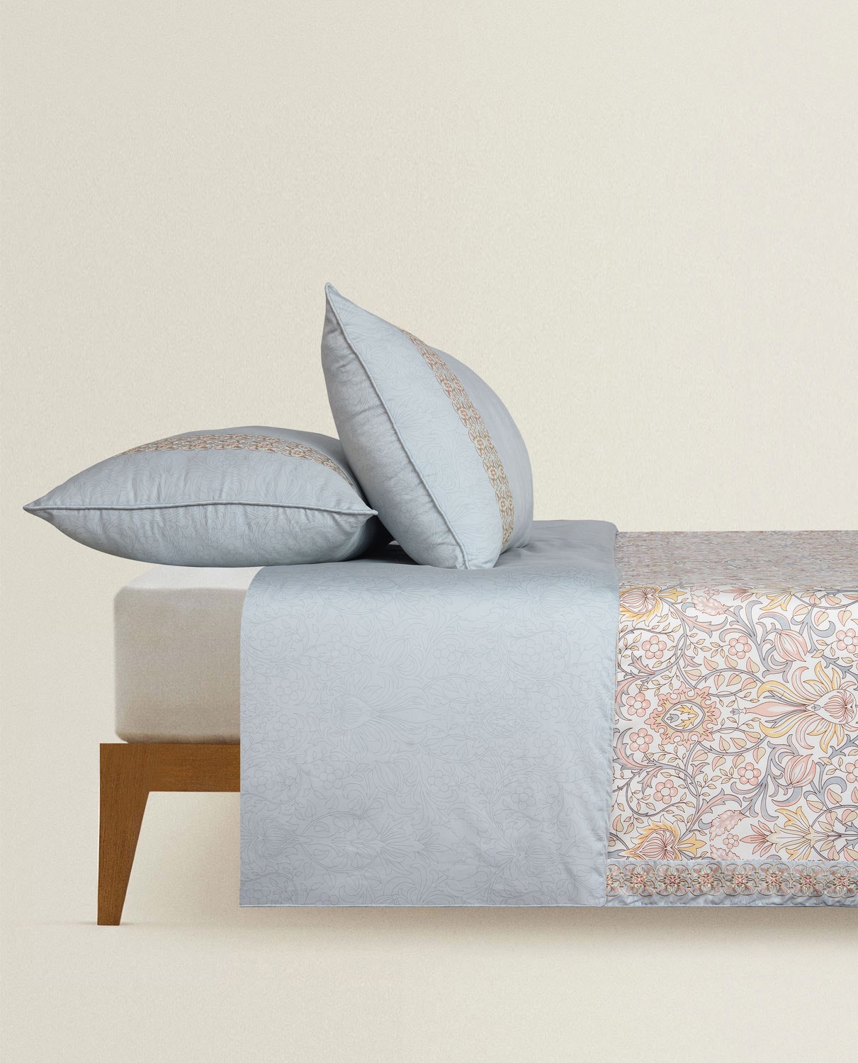 Morris T-300 Quilt Cover Set