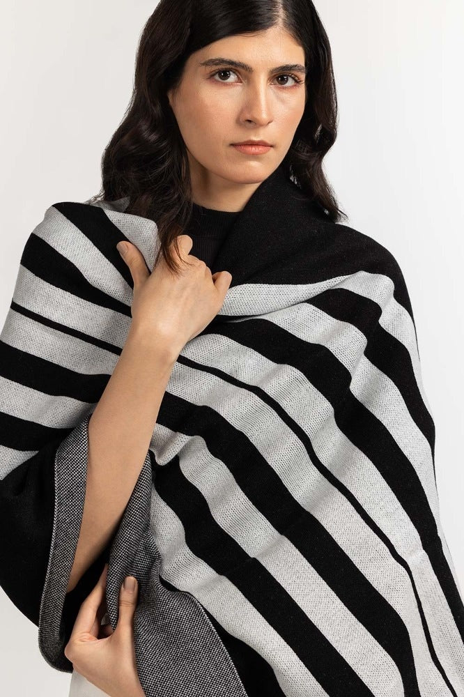 Multi Basic Shawl WM-SWT-WS23-107