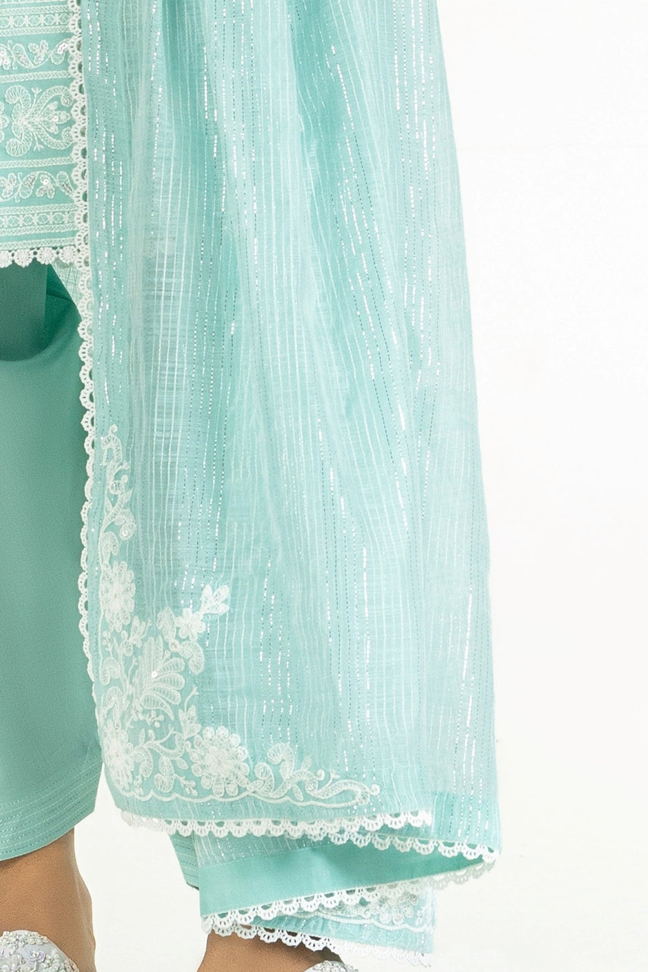 Munaar Lurex Embroidered Dupatta