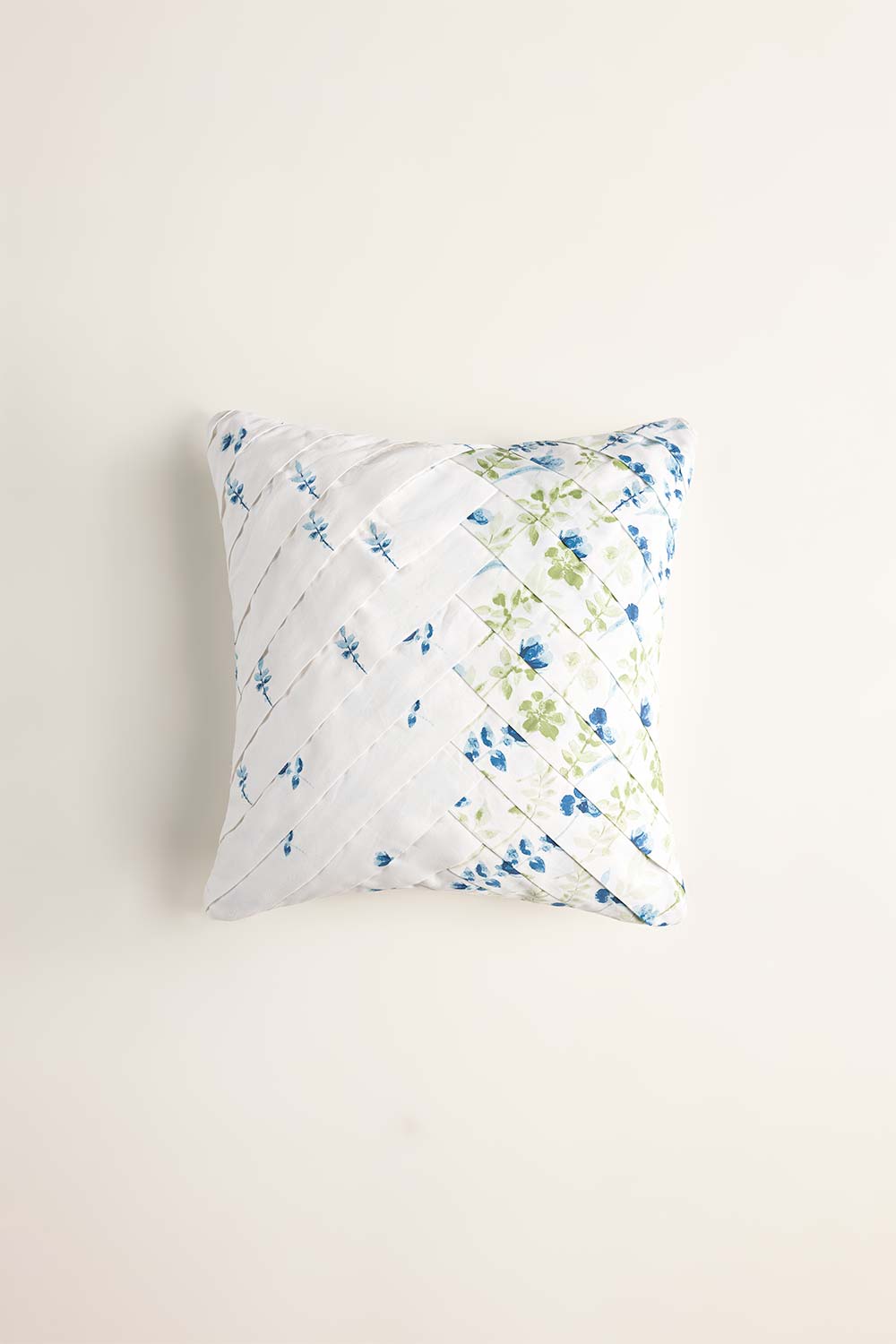 Mystic T-200 Square Cushion Cover