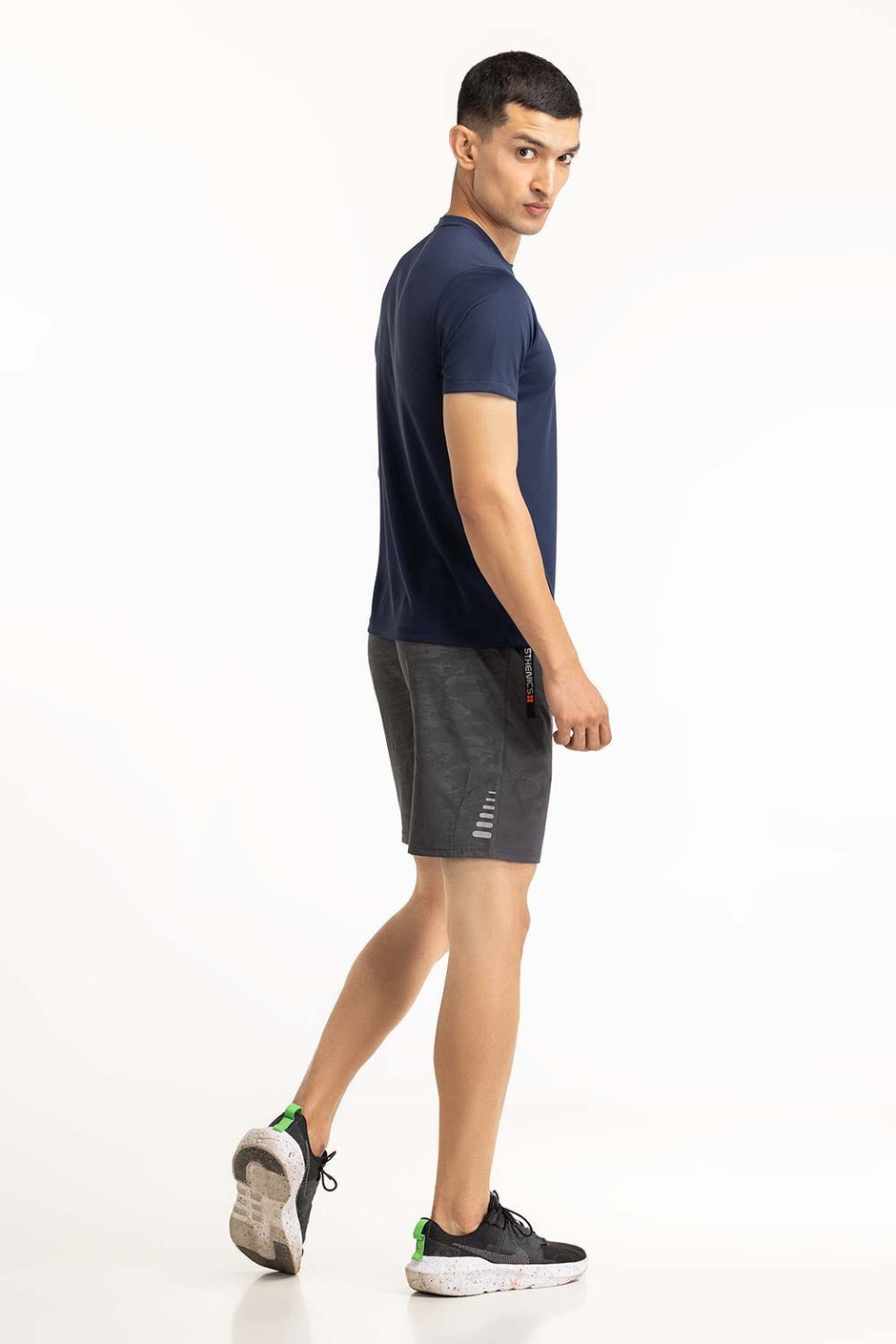 Navy Basic Tee
