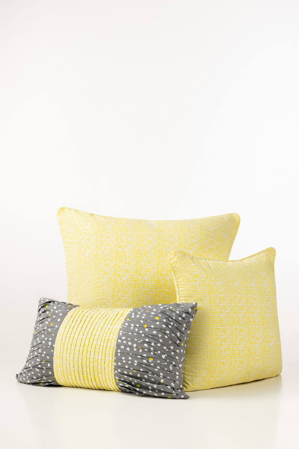 Neo Abstract T-150 Square Cushion Cover